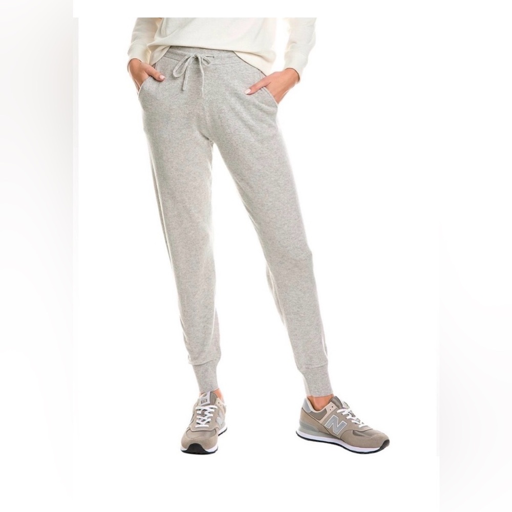 Theory soft wool cashmere joggers